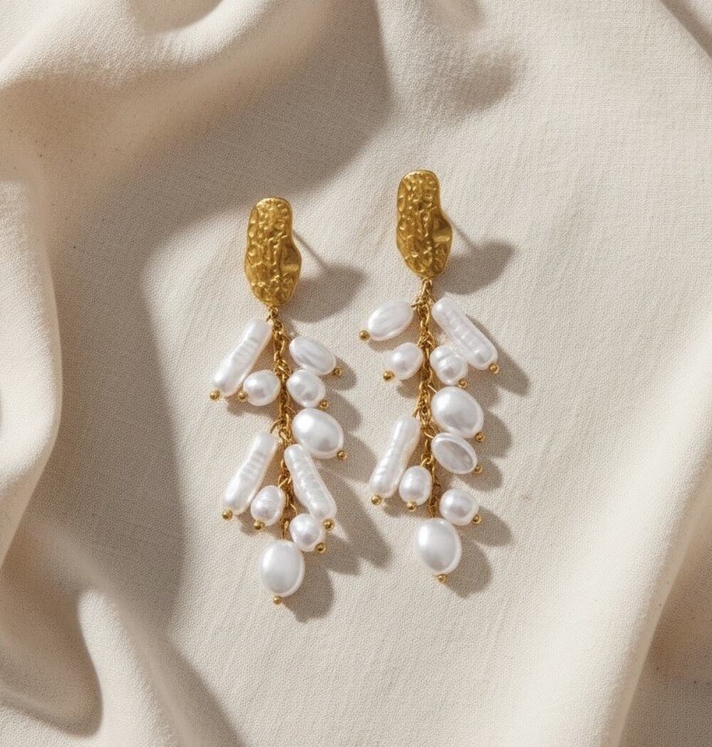Anthropologie Wedding Pearl Earrings Tassel Gold Chain Boho Statement Stud VTG